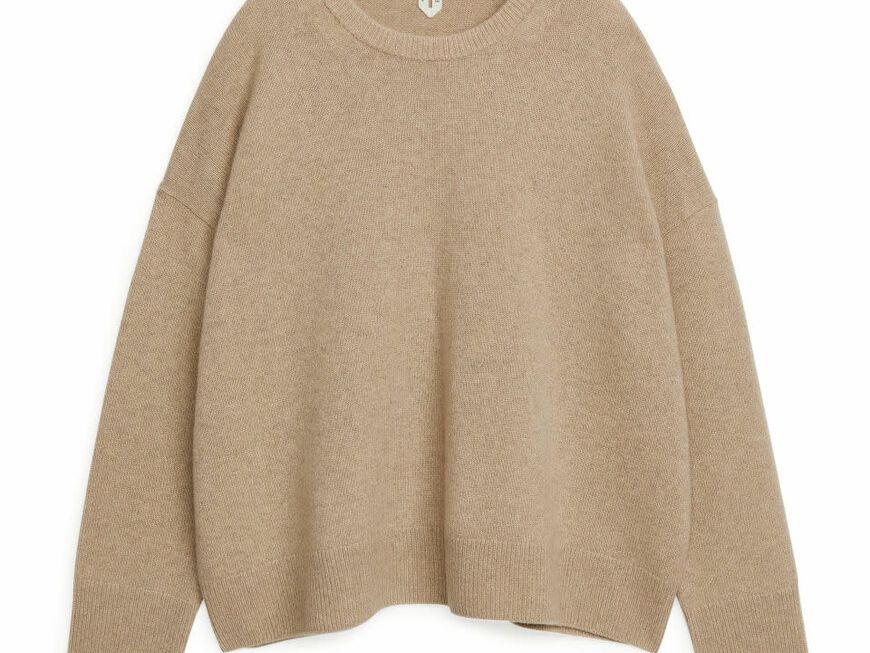 Arket Kaschmirpullover in Beige